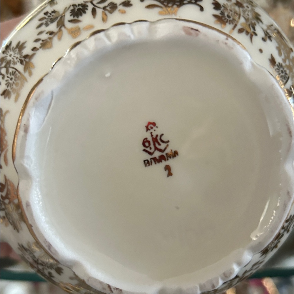 Vintage Mitterteich Bavaria Elegant Gold and White Tea Set - Picture 2 of 6